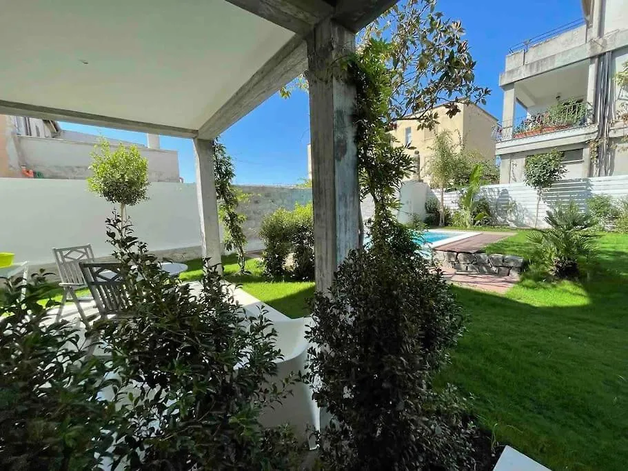 Loft Incantevole Con Piscina Apartment Tortoli Italy