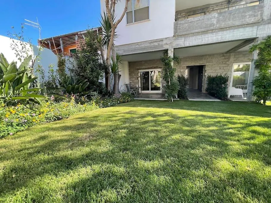 Loft Incantevole Con Piscina Apartment Tortoli
